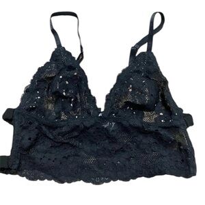 Lulus lace bralette Black lace Size medium